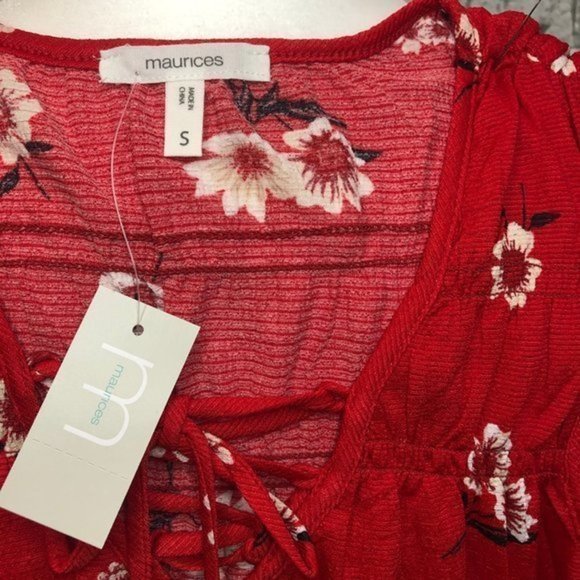 MAURICES Red Floral Lace Up Tank Top Small - Picture 6 of 10